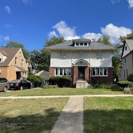 Buy this 3 bed house on 10717 South Wood Street in Chicago, IL 60643