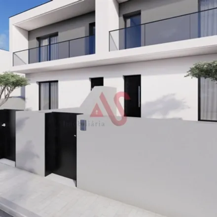 Buy this 3 bed duplex on unnamed road in 4810-257 Guimarães, Portugal