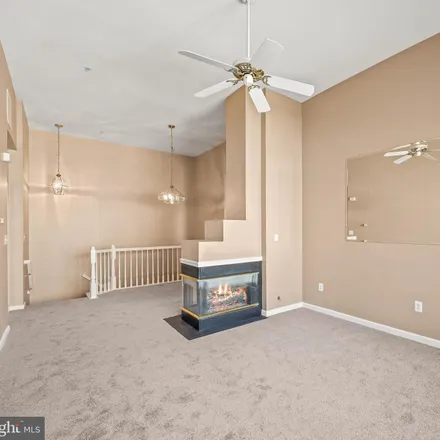 Image 4 - 11401 Gate Hill Place, Reston, VA 20194, USA - Townhouse for rent