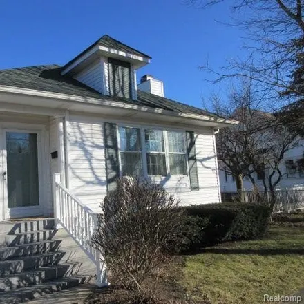 Rent this 2 bed house on 177 Oakland Street in Oakland County, MI 48442