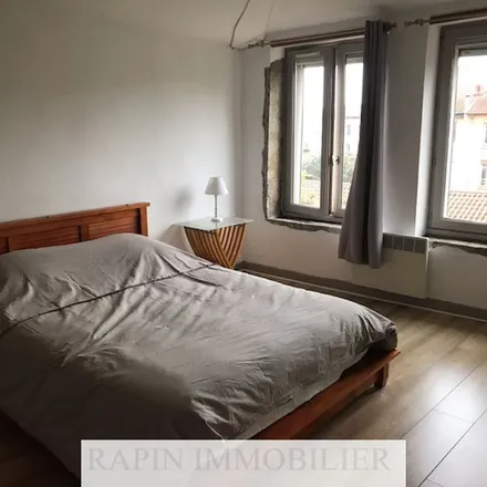 Rent this 2 bed apartment on 11 Route de Lyon in 69450 Saint-Cyr-au-Mont-d'Or, France