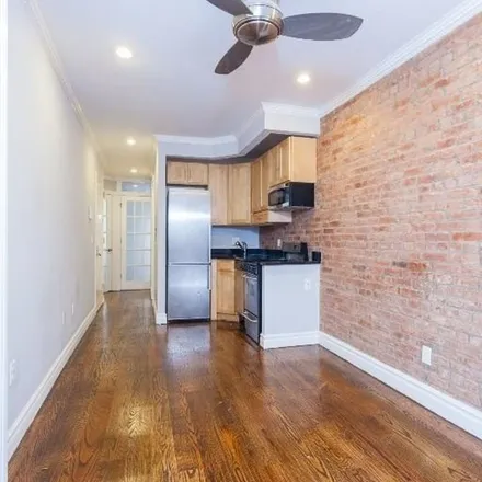 Image 3 - 455 West 50th Street, New York, NY 10019, USA - Townhouse for rent