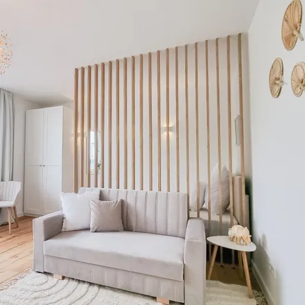 Rent this 1 bed apartment on Reichsstraße 1 in 40217 Dusseldorf, Germany