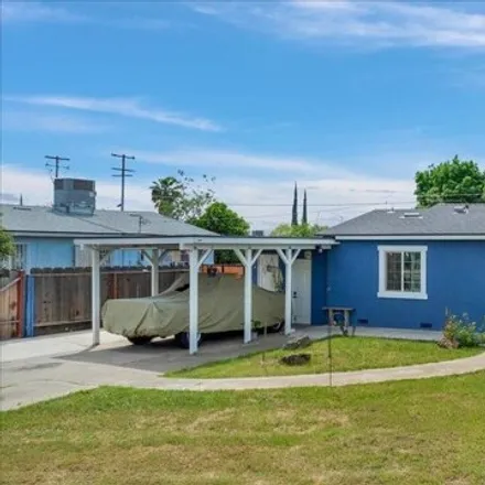 Image 3 - 1154 Rogers Street, Madera, CA 93638, USA - House for sale