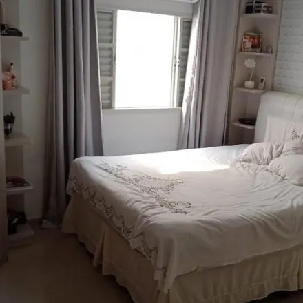 Buy this 3 bed house on Rua Fábio Ricardo Ortiz Finardi in Alvorada, Jundiaí - SP