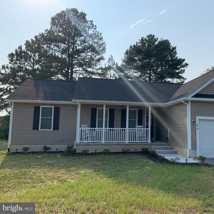 Rent this 3 bed house on Otter Ln in Montross, VA