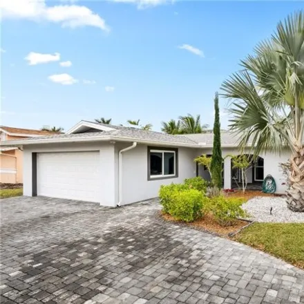 Buy this 3 bed house on 270 Leeward Island in Clearwater, FL 33767