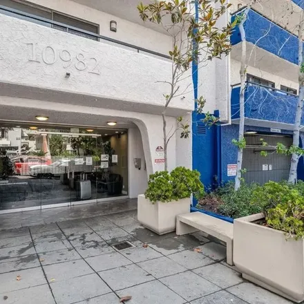 Rent this 1 bed apartment on Club California in 10982 Roebling Avenue, Los Angeles