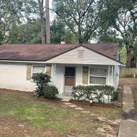 Buy this 3 bed house on 3019 Fairview Drive in Four Points, Tallahassee