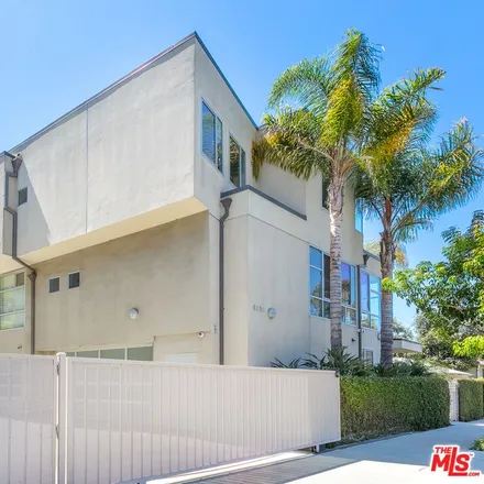 Image 1 - 2022 Allesandro Street, Los Angeles, CA 90039, USA - Townhouse for sale