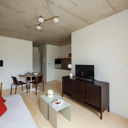 Rent this 1 bed apartment on Rua de Anselmo Braamcamp in 4000-228 Porto, Portugal