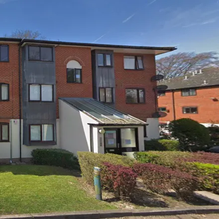 Image 1 - Wavel Place, Upper Sydenham, London, SE26 6SF, United Kingdom - Apartment for rent