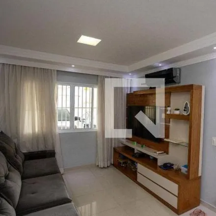 Buy this 3 bed house on Rua Javari in Taboão, Diadema - SP