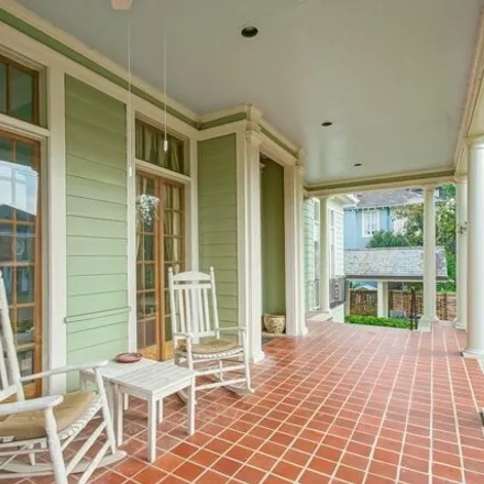 Image 5 - 1516 Eleonore Street, New Orleans, LA 70115, USA - House for sale