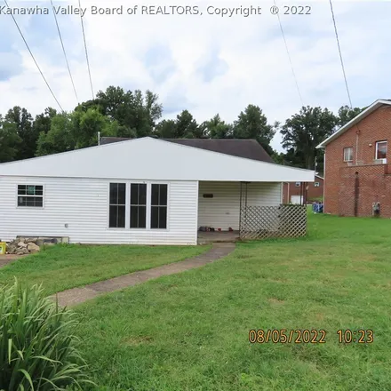 Buy this 4 bed house on 833 Norway Avenue in Huntington, WV 25705