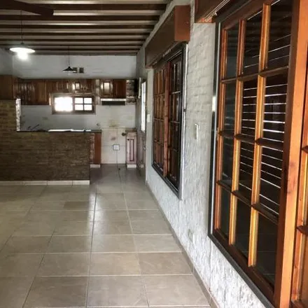 Buy this 3 bed house on Marcelo T. de Alvear in Partido de Escobar, B1627 EIJ Matheu