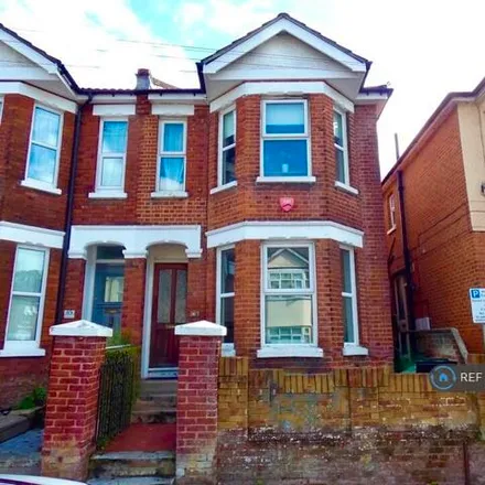 Rent this 4 bed duplex on 39 Burlington Road in Bedford Place, Southampton