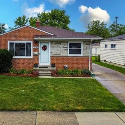 Buy this 3 bed house on 22725 Lake Drive in Saint Clair Shores, MI 48082