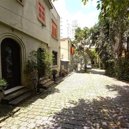 Rent this studio house on Rua Piauí 1159 in Consolação, São Paulo - SP