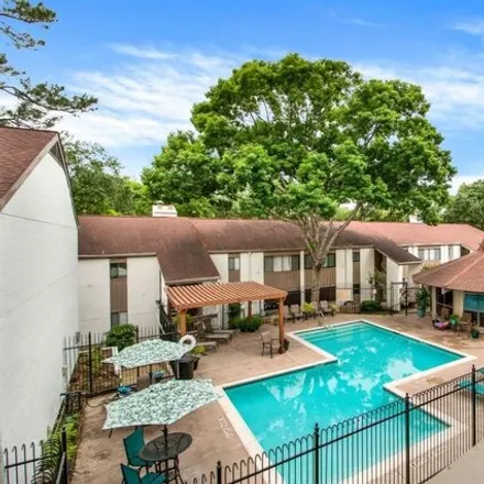 Buy this 1 bed condo on 12000 Melville Drive in Montgomery County, TX 77356
