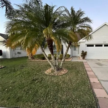 Rent this 3 bed house on 1087 Kasell Place in Oviedo, FL 32765