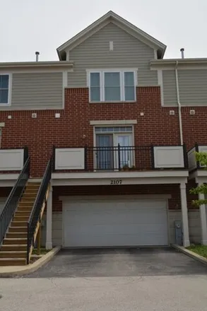 Rent this 2 bed house on Courtyard in West Algonquin Road, Arlington Heights