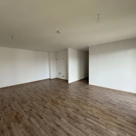 Rent this 3 bed apartment on Eggenberger Gürtel 48 in 8020 Graz, Austria