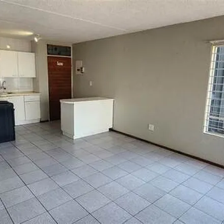 Rent this 3 bed apartment on UJ Orban Fields in Winchester Street, Johannesburg Ward 88