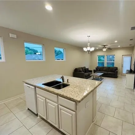 Image 3 - 1601 Star Ruby Drive, San Juan South Estates Colonia, San Juan, TX 78589, USA - House for sale