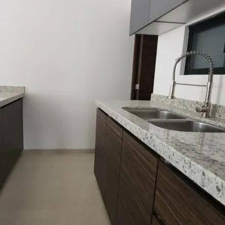 Rent this 2 bed apartment on Avenida Románica in Colonia Villa Magna, 78211 San Luis Potosí