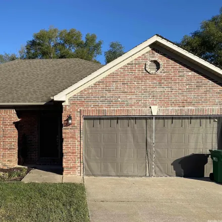 Buy this 3 bed house on 2990 Wild Berry Drive in Benton, AR 72015