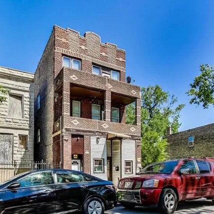 Image 3 - 1319 South Harding Avenue, Chicago, IL 60623, USA - House for sale