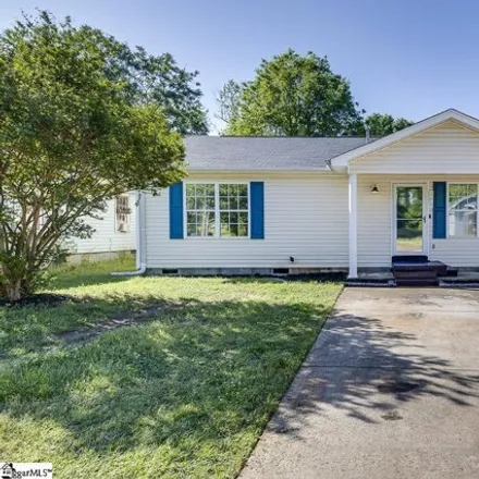 Buy this 3 bed house on 227 Buncombe Street in Maple, Greer