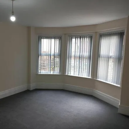 Image 2 - Consort Terrace, Leeds, LS3 1EU, United Kingdom - Apartment for rent