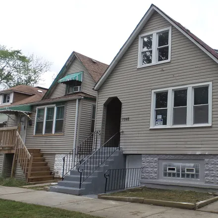 Image 3 - 2028 West 70th Place, Chicago, IL 60636, USA - House for sale