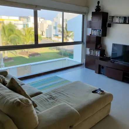 Rent this 3 bed house on Boca del Río