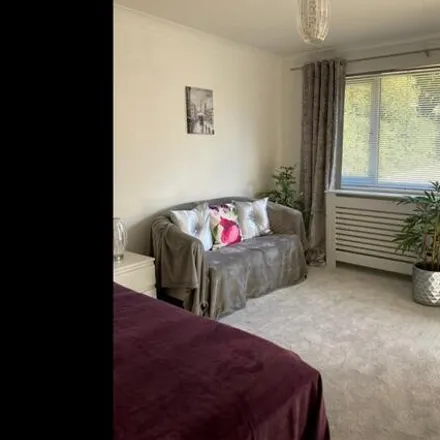 Image 5 - Ashmore Green Road, Cold Ash, RG18 9EP, United Kingdom - Apartment for rent