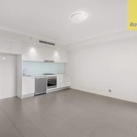 Image 2 - AC Central, 30 Cowper Street, Sydney NSW 2150, Australia - Apartment for rent