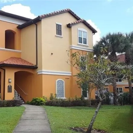 Rent this 3 bed condo on Cypress Fairway Apartments in Southlawn Avenue, Orlando