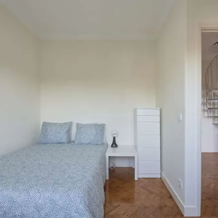 Image 3 - Rua Carlos Malheiro Dias 17, 1700-108 Lisbon, Portugal - Apartment for rent