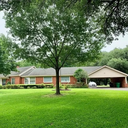Buy this 3 bed house on 45 Sunset Road in Palestine, TX 75801