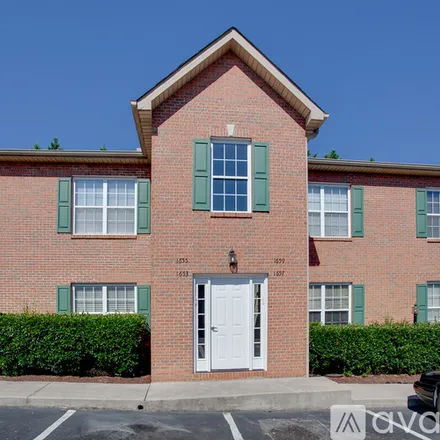 Rent this 1 bed condo on 1653 Maple View Way