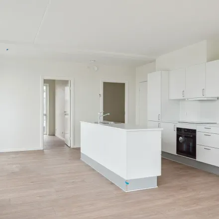 Rent this 4 bed apartment on Landlyst Vænge 9 in 2635 Ishøj, Denmark