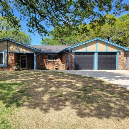 Buy this 3 bed house on 6959 Post Oak Drive in North Richland Hills, TX 76182