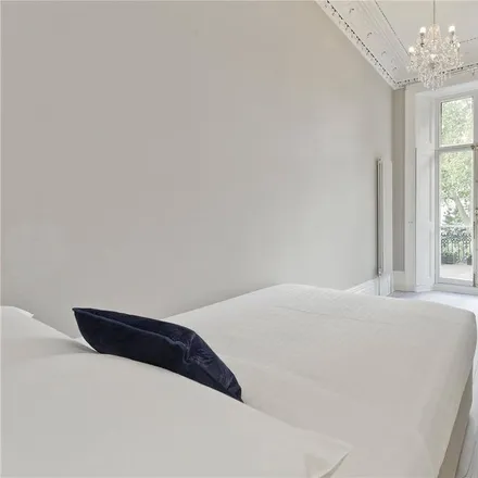 Image 4 - Moscow Road, London, W2 4XW, United Kingdom - Apartment for rent