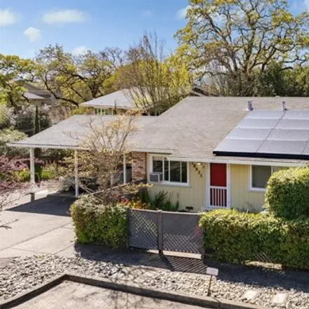 Buy this studio house on 18825 Beatrice Drive in Boyes Hot Springs, Sonoma County