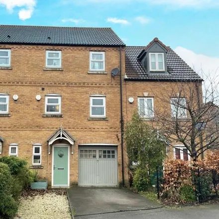 Buy this 4 bed townhouse on 39 Sherwood Road in Harworth, DN11 8JA