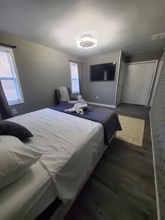 Rent this 1 bed room on 8853 Duncan Memorial Highway in Tyree, Douglas County