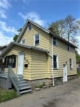 Image 2 - 142 Barberry Terrace, City of Rochester, NY 14621, USA - House for sale