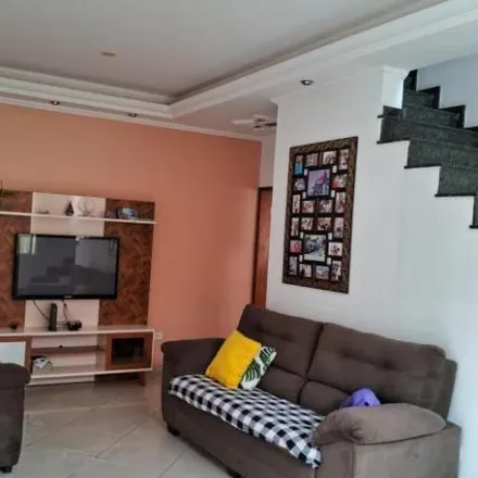 Buy this 4 bed house on Rua Natal in Centro, Diadema - SP